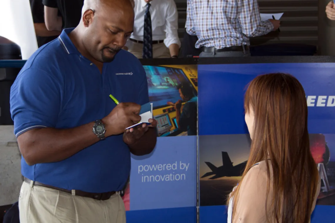 2015-Fall-Industrial-Affiliate-Workshop-and-Showcase-Web-10