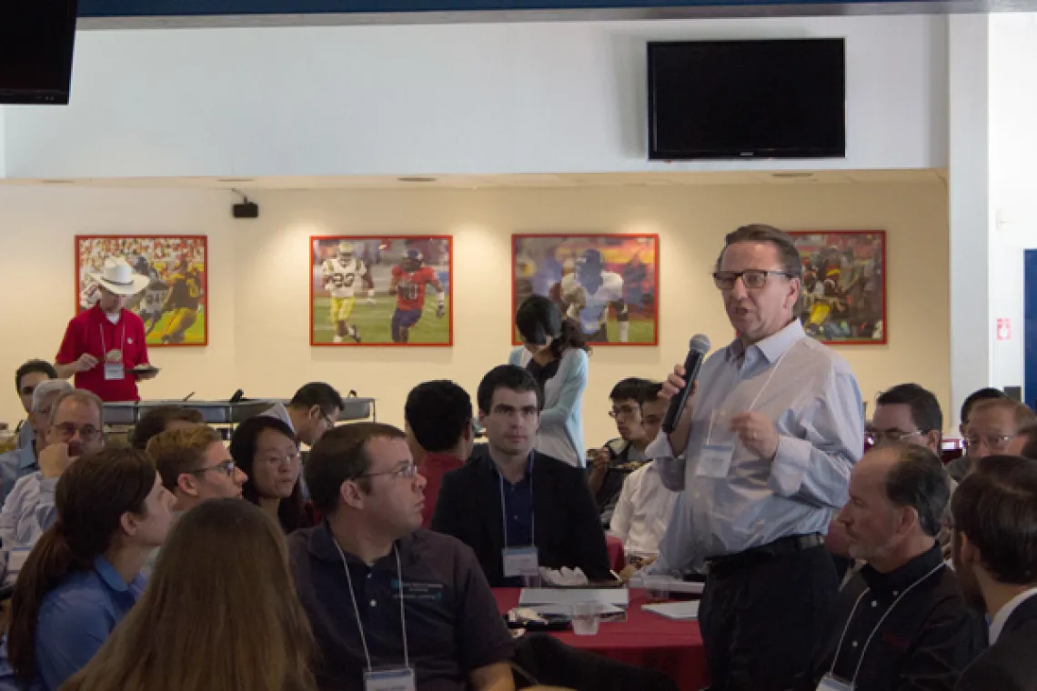 2015-Fall-Industrial-Affiliates-Workshop-Lunch-Web-19