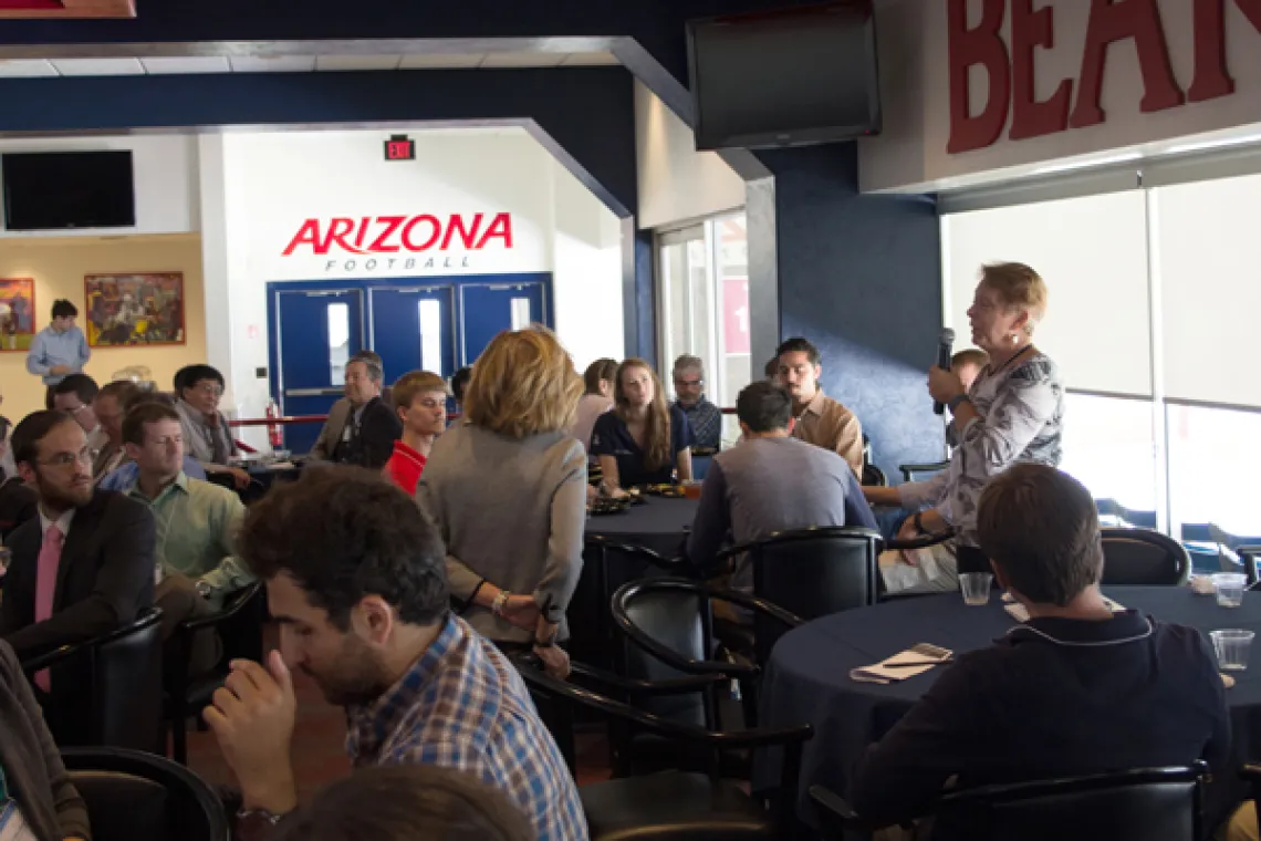 2015-Fall-Industrial-Affiliates-Workshop-Lunch-Web-26