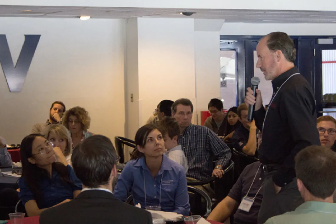 2015-Fall-Industrial-Affiliates-Workshop-Lunch-Web-32