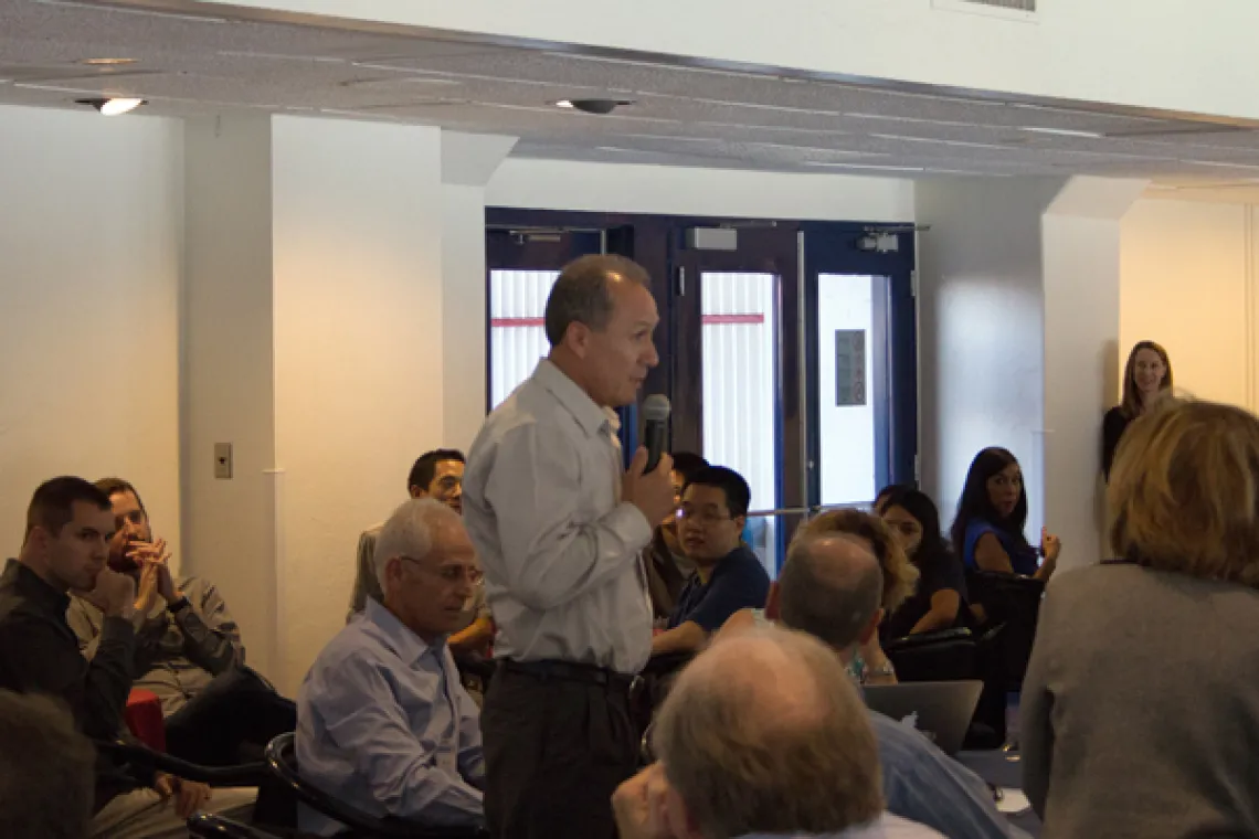 2015-Fall-Industrial-Affiliates-Workshop-Lunch-Web-35