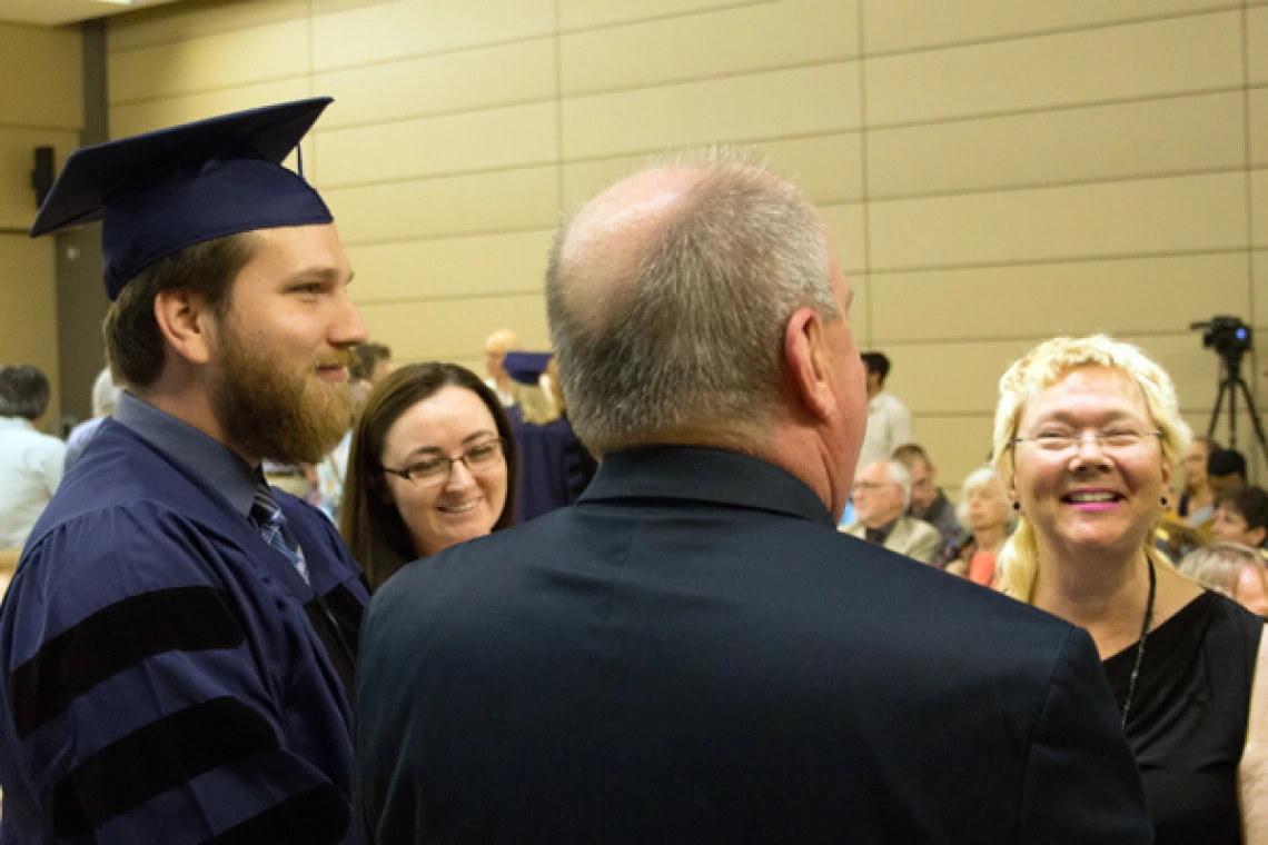 2015-PreCommencement-014