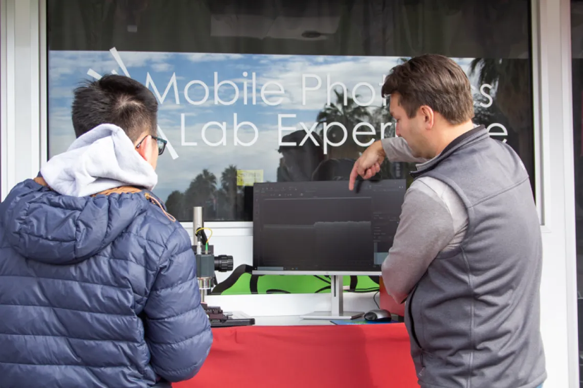 Thorlabs Mobile Photonics Lab Experience