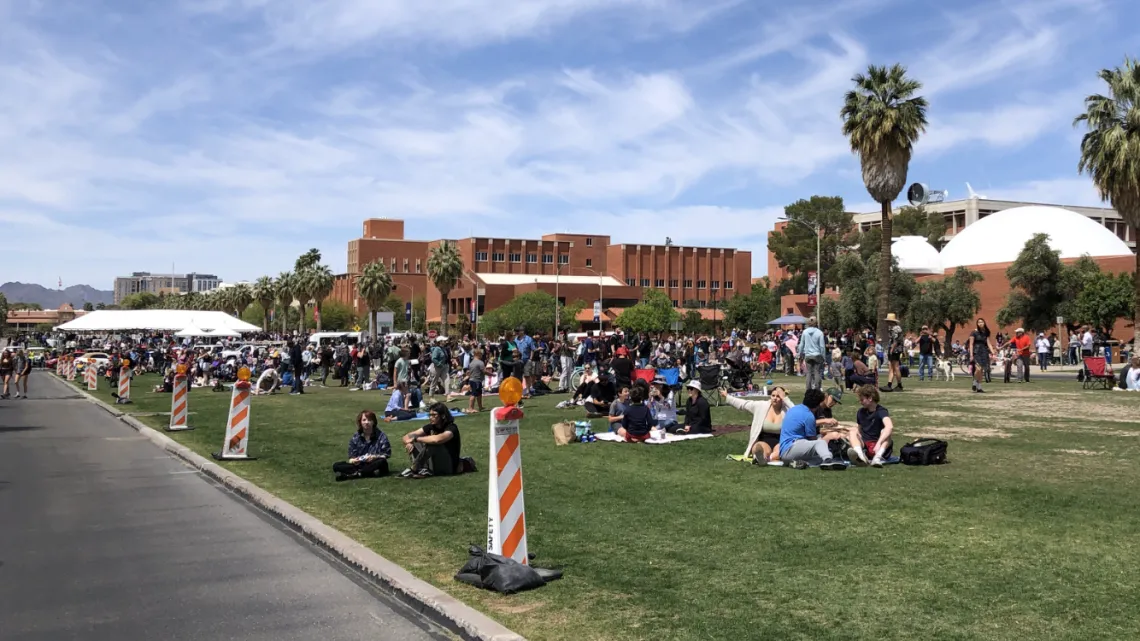 Arya Fatehi, The Crowds on Eclipse Day Outside of OSC, Tucson, AZ