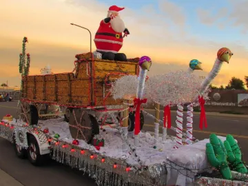 Santa in Chandler Tumbleweed Parade