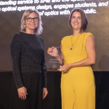 Katie Schwertz receives the SPIE president's award